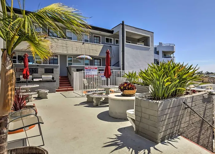 San Diego Hub With Bay Views - 1 Block To Beach!