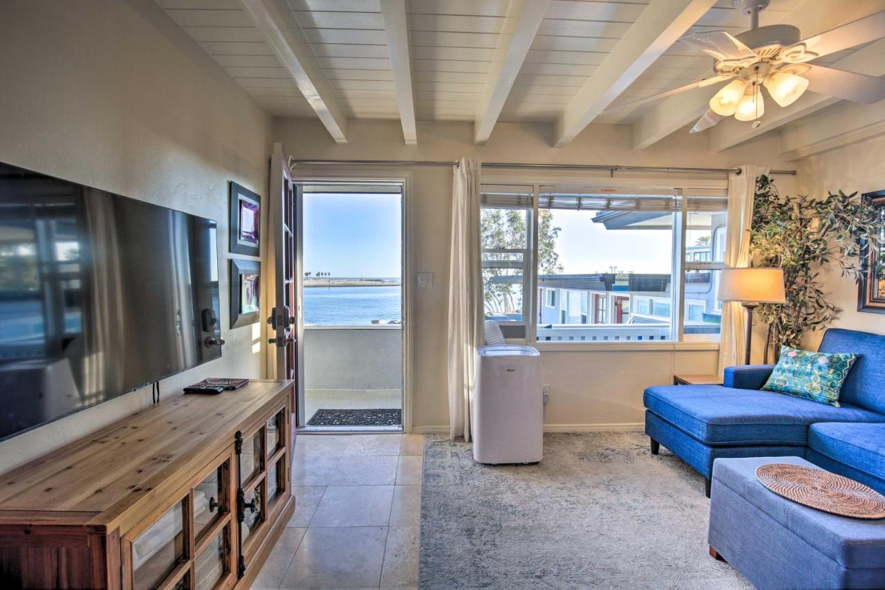 Hub With Bay Views - 1 Block To Beach!